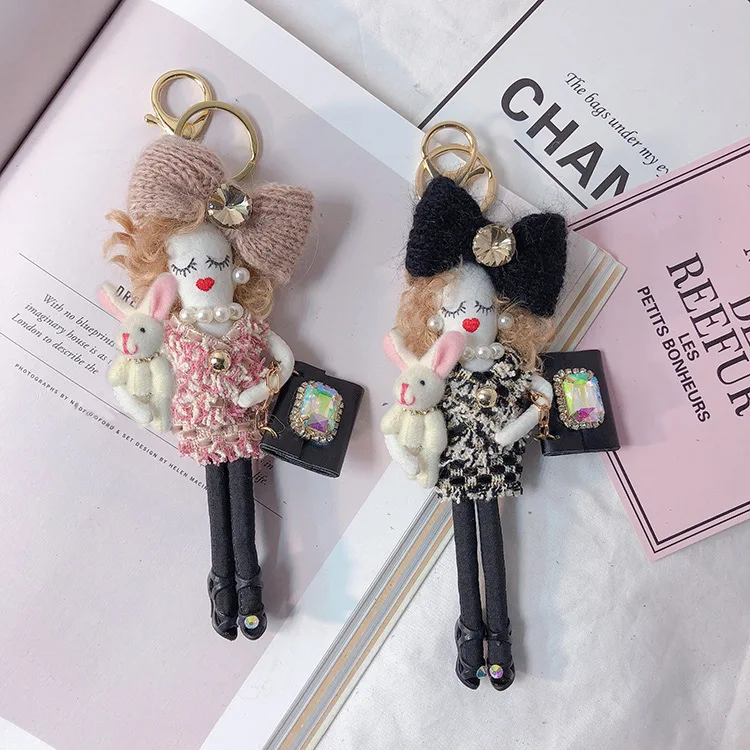 

Fahion Modern bowknot Girl Real Mink Fur Keychain New Handmade Miss Lady Bag Pompom Bag Charm KeyRing Luxury Car Jewelry Pendant