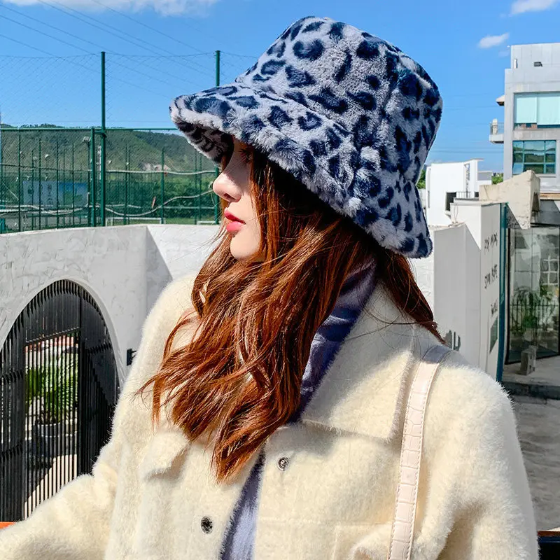 Fashion winter hat Fur Bucket Hats for Women Letter Zebra Leopard Warm Panama Black White Vintage Fisherman bucket Hats