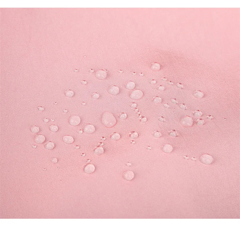 12233150894_281904411