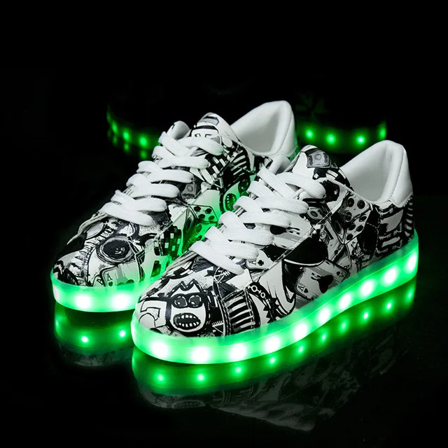 Светящиеся кроссовки с подсветкой; светящаяся обувь с подсветкой для мальчиков и девочек; кроссовки с светящейся подошвой для детей и женщин; Basket Femme; светодиодный; тапочки - Цвет: X2-Green
