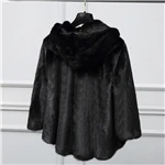 Мужские зимние парки inverno: Ново casaco de pele de vison das mulheres curto balanço onda Da Moda com capuz casaco de pele de vison - Цвет: Кораллово-Красный