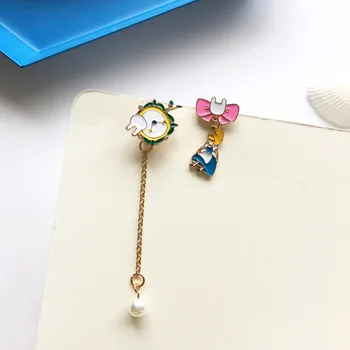 

Fashion Creative Non-symmetrical Ear Stud Bow Shape Ear Stud