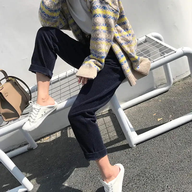 dark blue pants Осенние зимние штаны женские белые вельветовые шаровары женские свободные повседневные брюки с высокой талией вельветовые брюки плюс размер 4XL C5856 - Цвет: dark blue pants