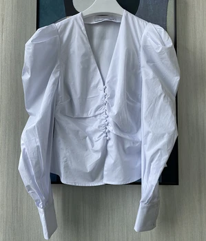 

Womens Tops and Blouses 2020 Spring New Blouse French Retro V-Neck Pearl Buckle Palace Sleeve White Shirt Woman Top