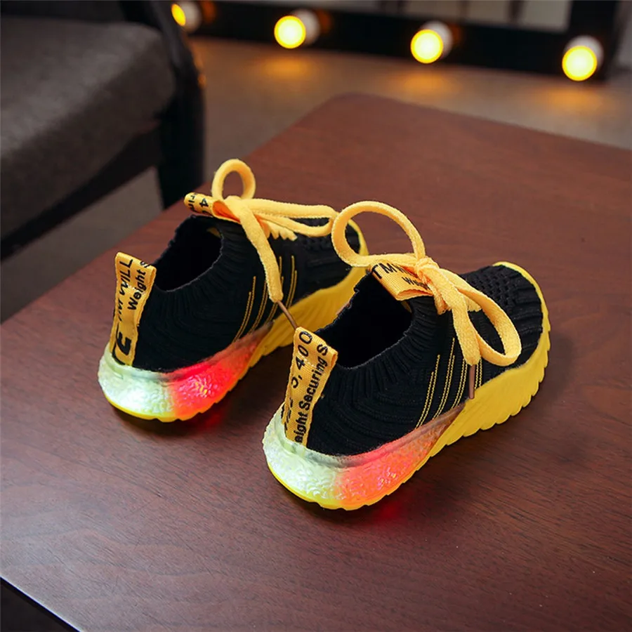 Children's sneakers LED lights boys and girls candy color soccer shoes LED light sports shoes casual shoes light shoes #40J30 (2)