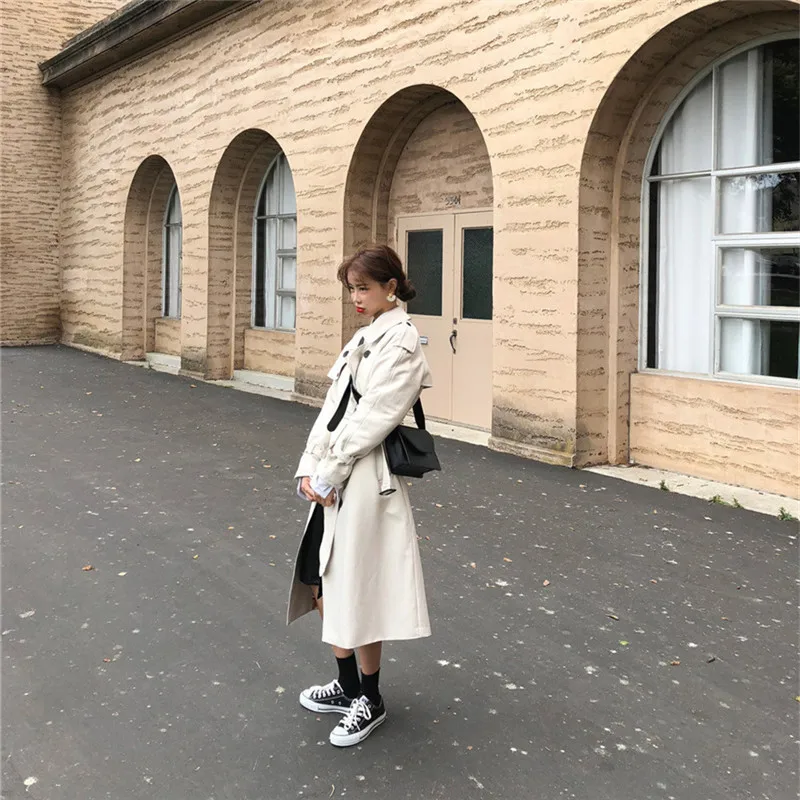Южная Корея Dongdaemun рабочая одежда с разрезом длинный Тренч Женский осень двубортный большой нагрудный Пояс Тренч пальто
