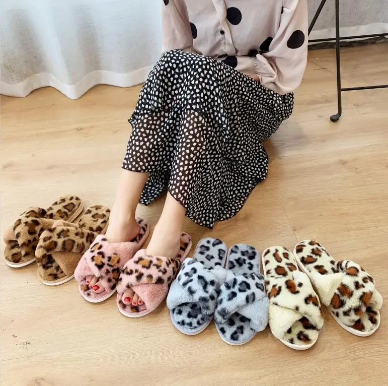

Women's warm slippers cross leopard indoor slippers furry slides for women fur flip flops fuzzy slides claquette fourrure 36-41