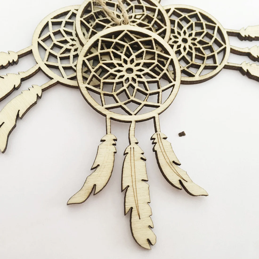 10pcs Clothing Decorative Cut Accessories Wood Pendant Pendant Art Card Making Feather Shape Tag Wide Use Wedding DIY Craft Home