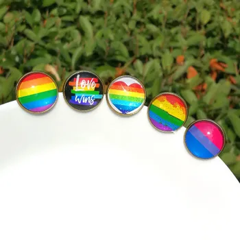 

1PCs LGBT Pride Rainbow Heart Pin back Button Badge Gay Lesbian Symbol Pin Love Is Equal DIY Apparel Alpaca Sewing Accessories