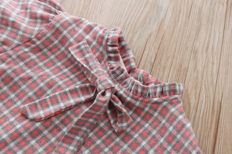 12189317525_938143651