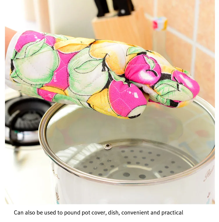 Microwave gloves thickened flower thickened heat proof oven gloves send a square heat shield