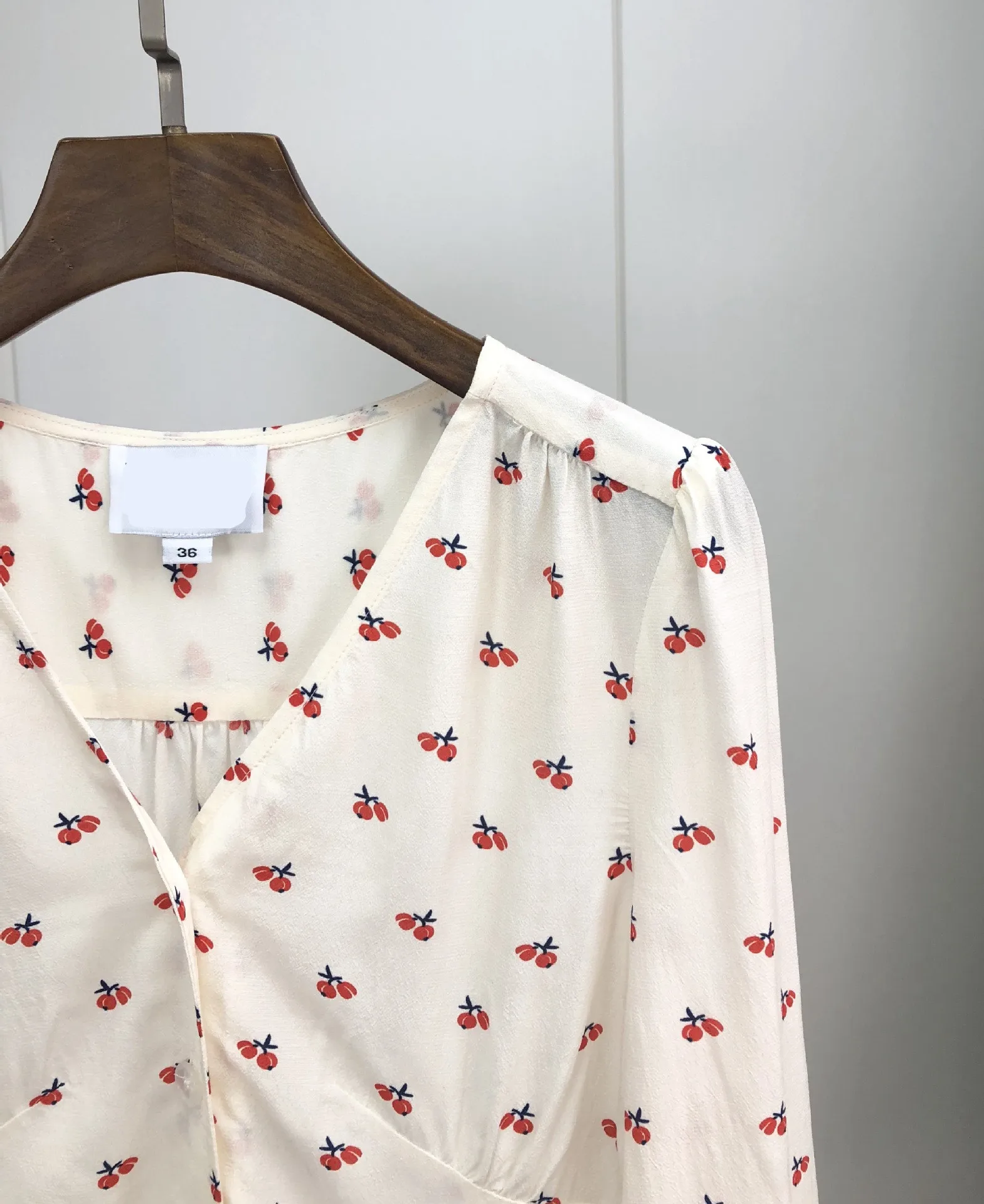 Женская блузка с длинным рукавом, рубашка, женские блузки, топ, vestido de festa, вишневый принт, v-образный вырез, длинный рукав, вискозная блузка