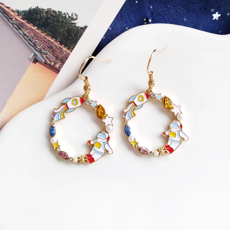 

Cute Cartoon Star Space Astronauts Rocket Drop Earrings Fashion Simple Crystal Enamel Earrings Jewelry Gift For Girls