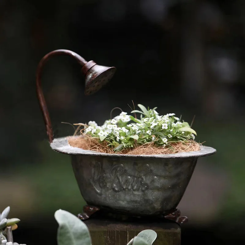 

Small Retro Rustic Vintage Countryside Zinc Handcrafted Bathtub Plant Pot