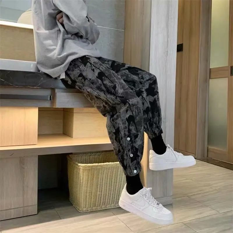 

Men Casual Pants Joggers Harem Trousers Loose Ankle Length Camouflage Streetwear Male Casual Safari Style Hip-hop Fashion