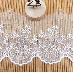 Elegant Gold and Silver Floral Venice Guipure Lace Trim - 2 Meters, 10.5cm Wide (White milk silk)