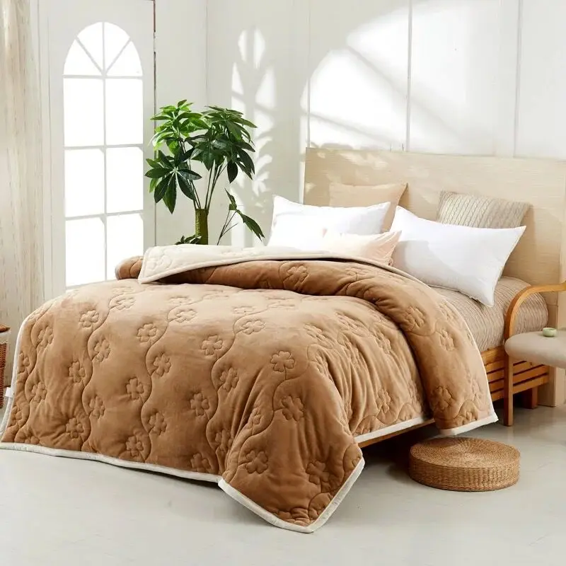 coral fleece blanket spring&autumn air conditioning comforter winter flannel sheets crystal velvet blanket single double quilts - Цвет: as picture