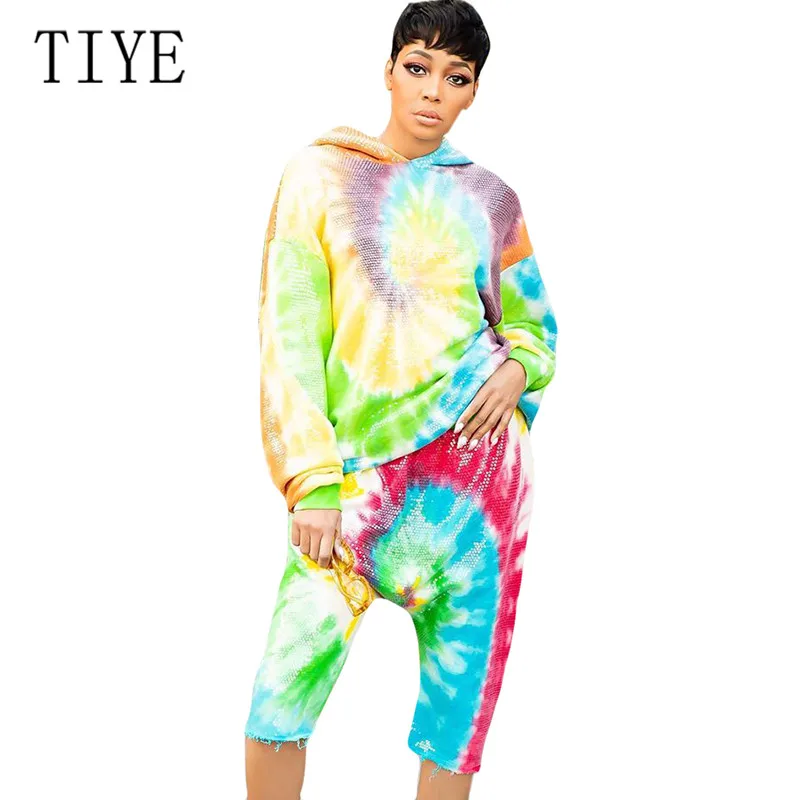 

TIYE Two Pieces Sets Women's Fashion Hooded Sweater Cropped Trousers Set Graffiti Print Playsuits Ladies Casual Retro Jumpsuits