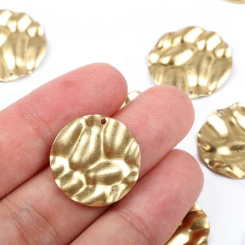 

Hammered Raw Brass Wavy Disc Charms,Earring Findings,Textured Pendant,Blanks With 1 Hole Earrings,Charm,Pendants, 22x22mm-RB1010