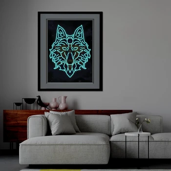 

DIY LED Luminous Diamond Painting Animal Shaped Diamond Embroidered Cross Home Decoration Wolf