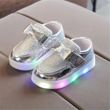 

Fashion Baby Kids Shoes For Girls Led Children Light Up Shoes Toddler Kids Lighting luminous Sneakers Size 21-30