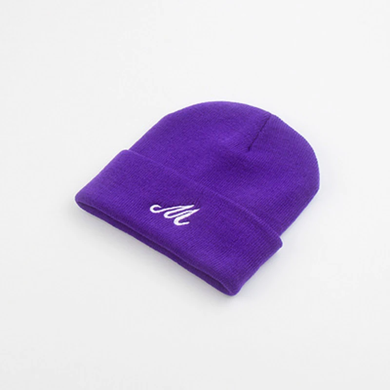 2 Winter is coming Embroidery Hats Unisex Cool Black Warm Ski Hat Outdoor Hip Hop Hats Women Men Knit Bonnet - Цвет: 2