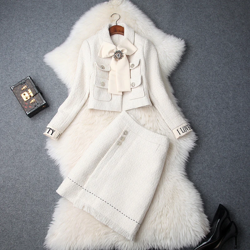 

HIGH QUALITY New Stylish Fall Winter 2019 Designer Suit Set Women's Bow Collar Tweed Jacket Fringed Skirt Set