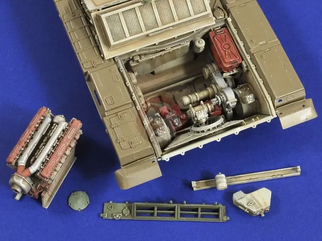 1:35  modern Russian T72 resin engine cabin inner structure 1:35
