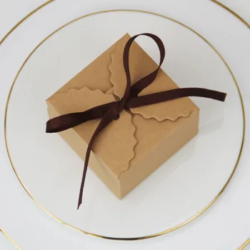 

12PCS New DIY Kraft Paper Box Gift Box for Wedding Favors Birthday Party Candy Dragee Cookies Christmas Party Gift Chocolate Bag