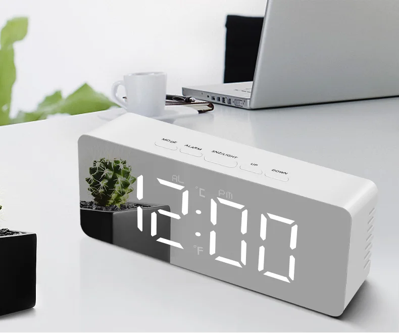 Светодиодный цифровое зеркало настольные часы ночник электронные будильник Reloj Sobremesa светодиодный настенные часы для дома, спальни, офиса, декора