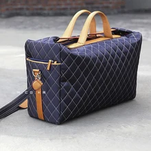 Men Travel Bags WaterProof Nylon Crossbody Duffel Bag Fashion Large Capacity Hand luggage Weekend Bags women Quilted Handbags