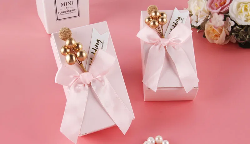 Роскошная золотая бумага коробка конфет на свадьбу маленький шоколадный подарок коробки и упаковки с золотой бобы ленты Декор
