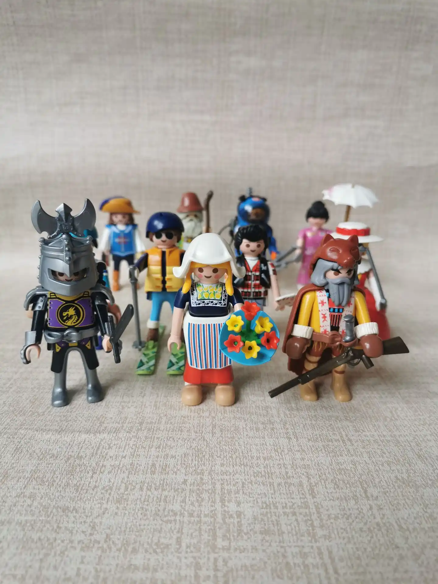 7 5cm Playmobil Boneca Diy Cabelo Longo Princesa Cavaleiro Meninas E Menino Polly Bolso Bloco De Construcao Brinquedos Educativos Aliexpress