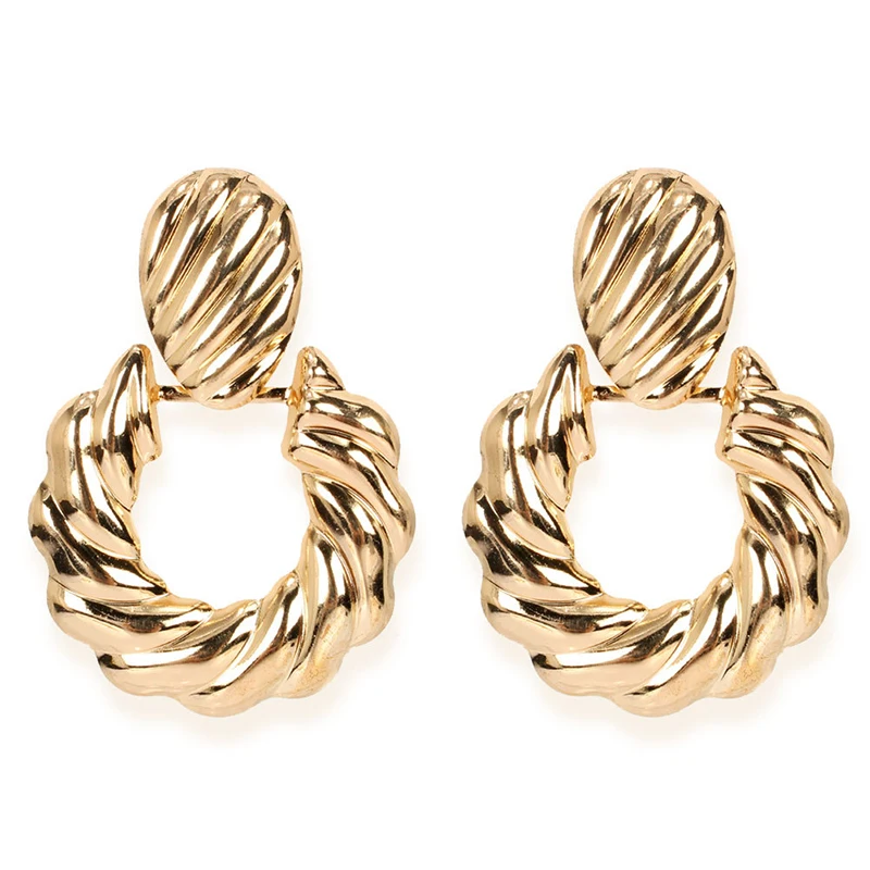 17635740393_192854676