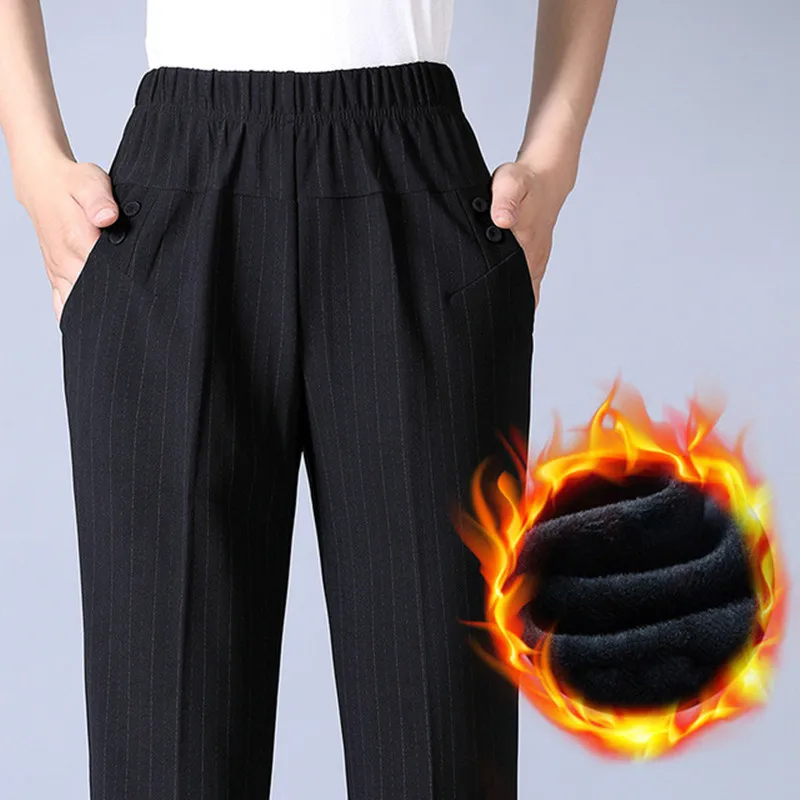 Black striped A Зимние женские теплые бархатные брюки среднего возраста с эластичной резинкой на талии, свободные прямые брюки, повседневная одежда для мамы размера плюс - Цвет: Black striped A
