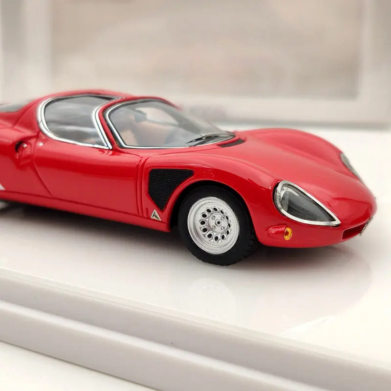 Модели TSM 1:43 для Alfa Romeo 33 Stradale 1968 последняя версия модели из смолы Ограниченная