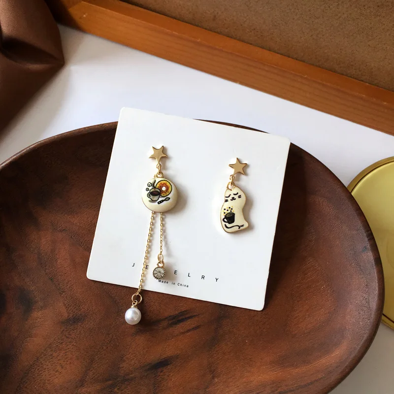 Japanese Cute Cartton Animal  White Rabbit Bear Clip on Earrings Pink Sakura Cat Clip Earrings Without Piercing for Women Girls 