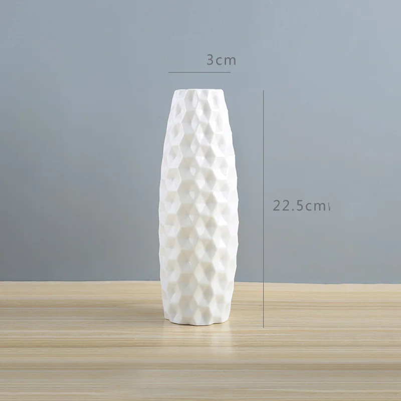1pcs Simple Pure Color White Ceramic Vase Creative Home Desktop Decoration Mini Ceramic Vase Classic Office Decor Supplies Gift - Цвет: Style 2