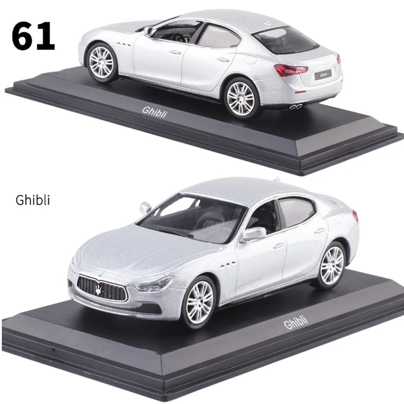 Классическая модель автомобиля в масштабе 1:43 из металлического сплава MASERATIs coupe