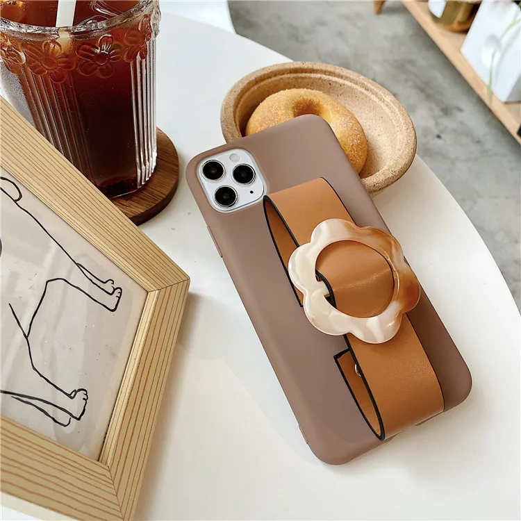 

Luxury Sweet girls Wristband flower Phone Case for iPhone 12 11 Pro Max XS Max XR X 7 8 Plus 12 mini 7Plus case Cute soft cover