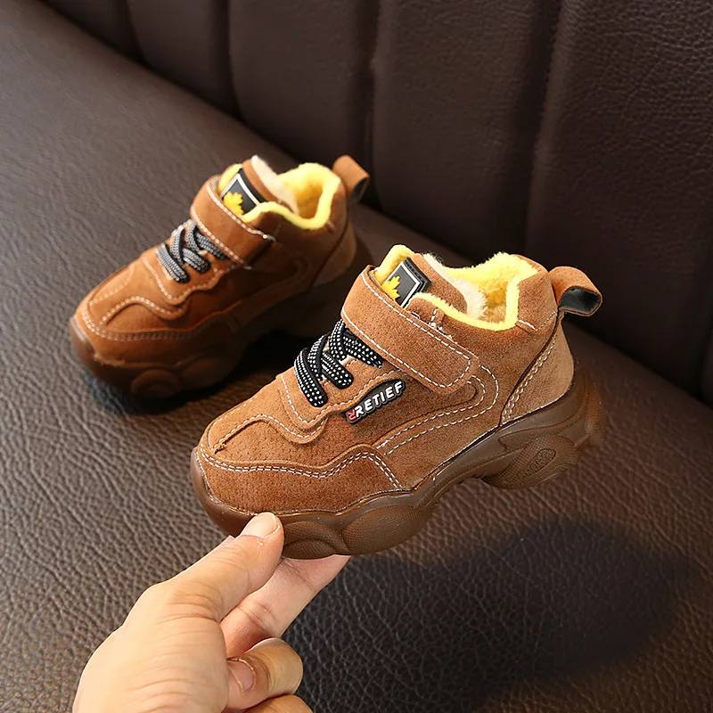 Winter Children's Casual Snow Shoes Kids Fashion Sneakers Boys Girls Cotton-Padded Plus Velvet Keep Warm Shoes - Color: Khaki