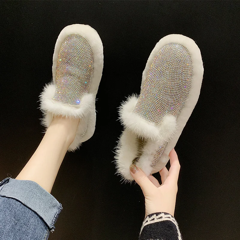 

2019 Rhinestone Shoes Woman Winter Warm Crystal Slip Shoes Casual Slip on Women's Flats Plush Shoes Moccasins Womens Shoes