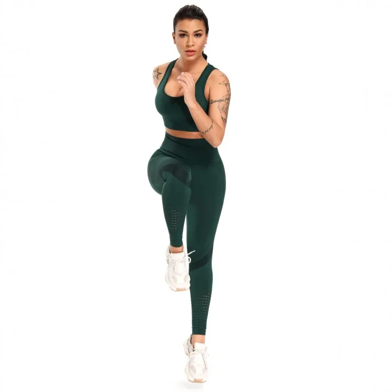 17297584654_2046420711_conew1