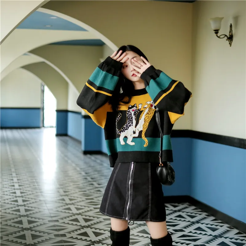 Ins Hot Loose Women Sweaters Animal Print Sweaters Female Casual Short Sweater Female Knitted Pullovers