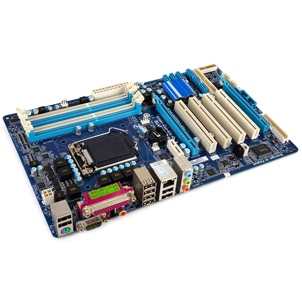 Gigabyte GA-P55-UD3L рабочего Материнская плата P55-UD3L H55 LGA 1156 Core i7 i5 DDR3 16G SATA2 USB2.0 блок питания ATX используется