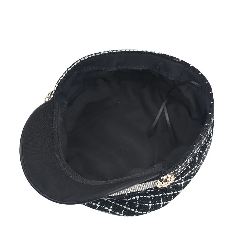 12213828151_1521066759