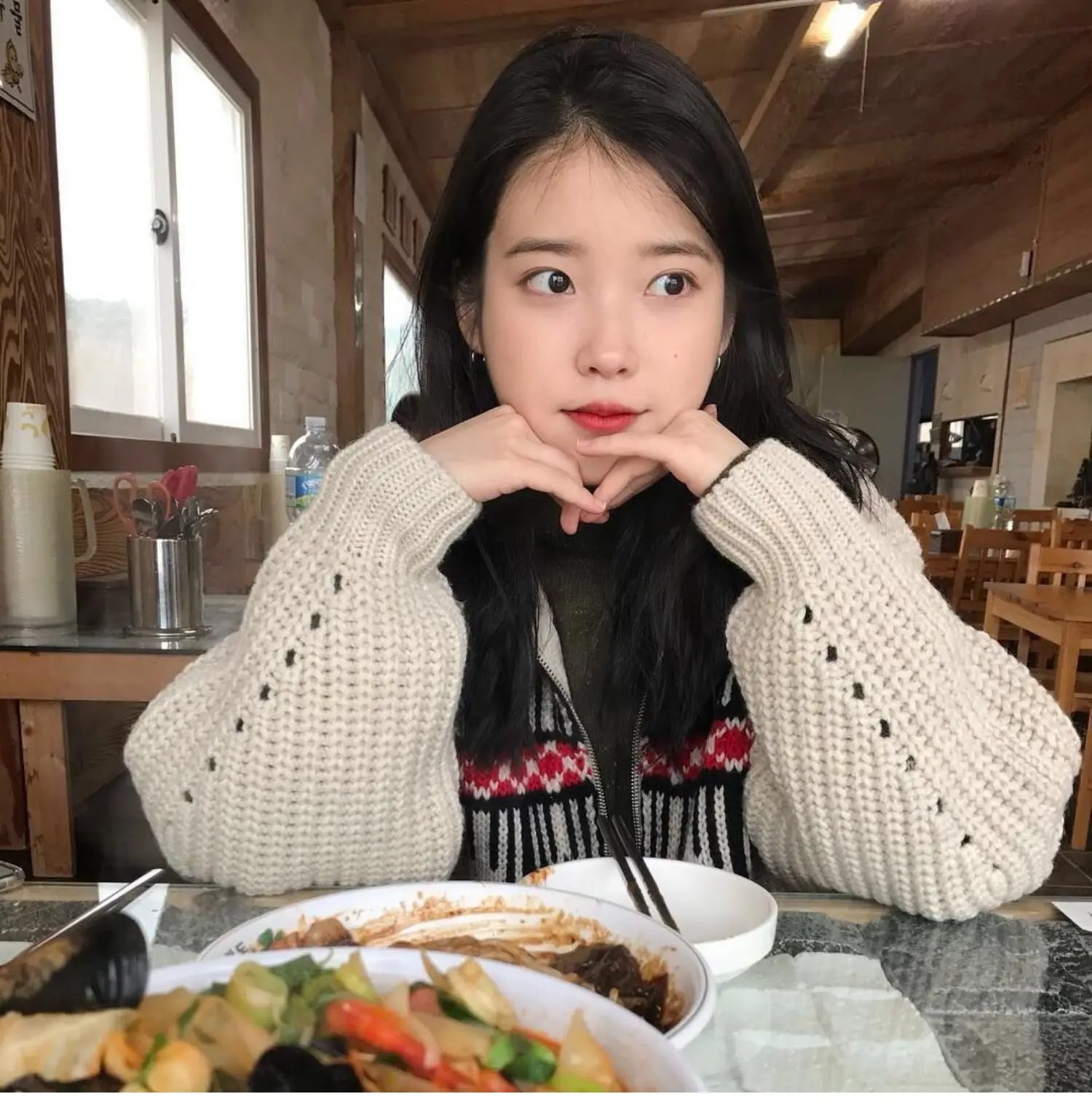 Kpop IU Lee Ji Eun такой же вязаный кардиган, свитер для женщин, зимняя теплая уличная одежда Harajuku, толстая одежда, Женская куртка с воротником под горло