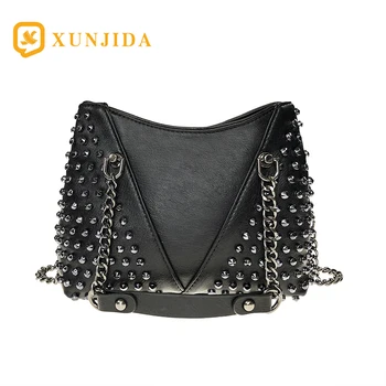 

XUNJIDA 2020 NEW Rivet Shoulder Messenger Bags For Women Chain Crossbody Bag Female PU Leather Zipper Travel Bags Black