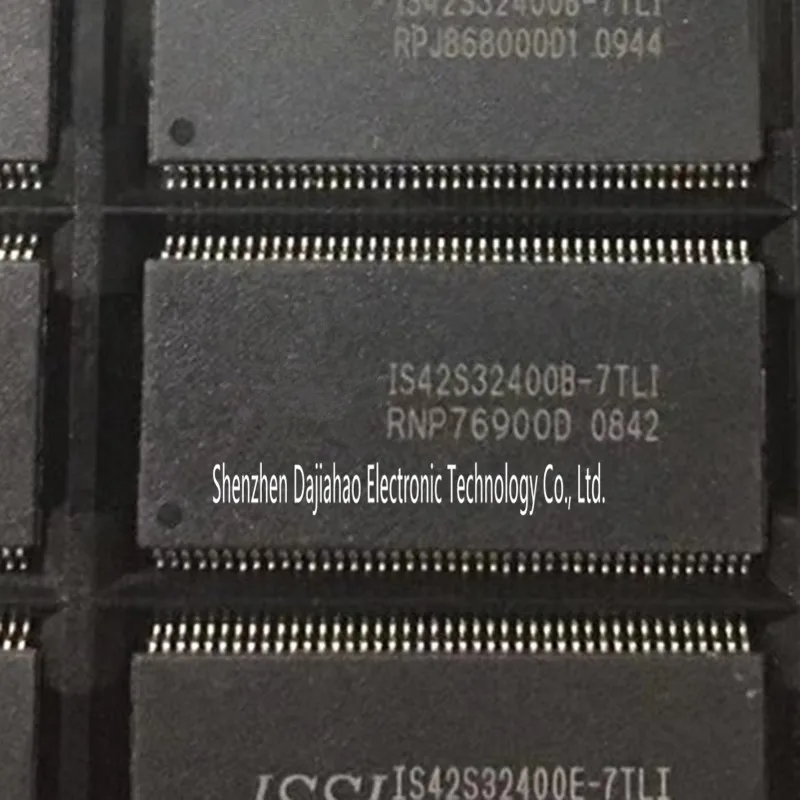

5PCS/LOT IS42S32400B-7TLI IS42S32400B IS42S32400 Patch memory tsop-86