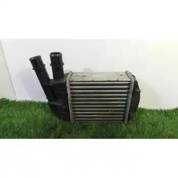 

1962413 Intercooler Fiat Panda (169)